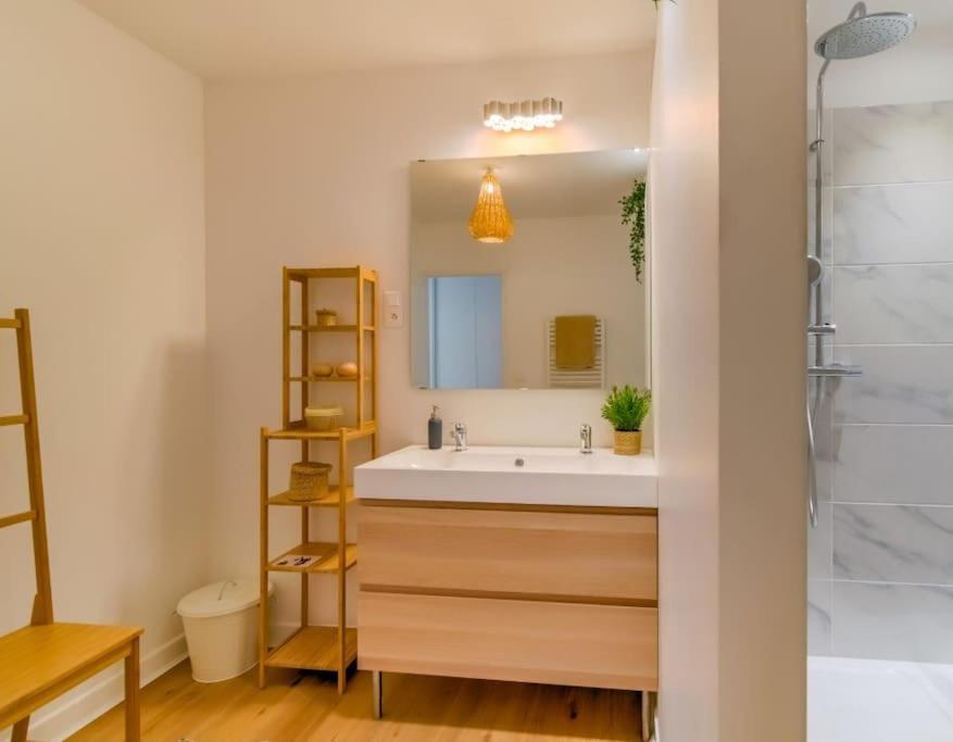 2 Bedroom In The Heart Of